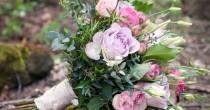 wedding photo - ⊰✿ Blooms & Petals