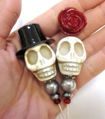 wedding photo - Sugar Skull Cake Topper Gothic Wedding Lapel Pin Day Of The Dead Cake Topper Bride & Groom - Rockabilly Sweeties