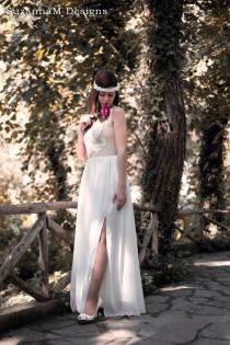 wedding photo - Cream Ivory Bohemian Wedding Dress Beautiful Lace Wedding Long Gown Boho Gown Bridal Gypsy Wedding Dress - Handmade by SuzannaM Designs