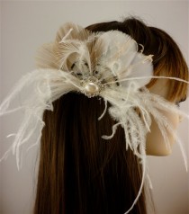 wedding photo - Bridal Feather Fascinator, Bridal Fascinator, Feather Fascinator, Fascinator, Bridal Headpiece, Ivory and Champagne