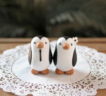wedding photo - Penguin Wedding Cake Topper - Small