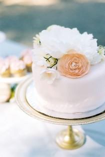 wedding photo - 30 Pale Pink Cakes So Pretty They'll Make You Blush