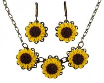 wedding photo - Three Yellow Sunflowers Jewelry Se