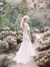 wedding photo - All White Winter Wedding Inspiration - Wedding Sparrow 