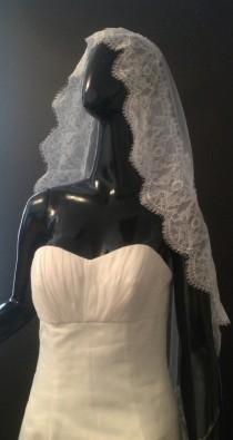 wedding photo - FREE SHIPPINgBeautiful lace veil. Mantilla veil, cathedral veil. White veil, ivory veil.