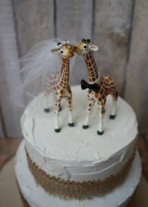 wedding photo - Giraffe wedding cake topper-animal-wedding cake topper-giraffe-wedding-just married-bride and groom-cake topper-custom-jungle-zoo-safari