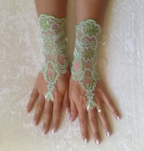 wedding photo - Ivory or Peridot green ivory frame Wedding Gloves, lace gloves, Fingerless Glove,wedding gown, unique Bridal glove, bridal gloves