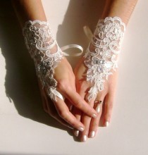 wedding photo - Ivory lace gloves bridal wedding gloves lace gloves fingerless gloves 0039