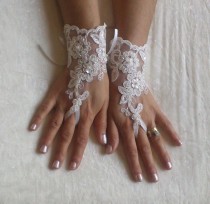 wedding photo - Ivory lace glove free shipping bridal wedding fingerless french lace gauntlets guantes floral beaded rustic elegant