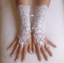 wedding photo - ivory Wedding gloves free ship bridal lace fingerless french lace arm warmers mittens cuff gauntlets fingerloop, Long lace glove rustic