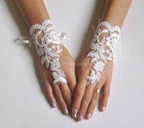 wedding photo - ivory or white Wedding Glove,lace gloves, Fingerless Glove,wedding gown, UNIQUE Bridal glove, wedding bride, bridal gloves, FREE SHIP