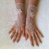 wedding photo - Beige burlap a little bit gold Wedding gloves bridal gloves fingerless lace gloves pearl free ship