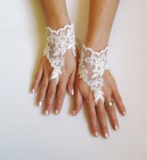 wedding photo - ivory Wedding Glove, ivory lace gloves, Fingerless Glove, ivory wedding gown, UNIQUE Bridal glove, wedding bride, bridal gloves, FREE SHIP