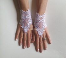 wedding photo - White Wedding gloves free ship bridal gloves lace gloves fingerless gloves french lace gloves