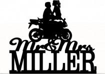wedding photo -  Custom Wedding Cake Topper Mr and Mrs with your last name, a closed tire Motorcycle silhouette, choice of color and a FREE base for display