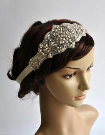 wedding photo - Crystal Rhinestone & Pearls  flapper Gatsby Headband, Wedding Headband, Wedding Headpiece, Halo Bridal Headpiece, 1920s Flapper headband