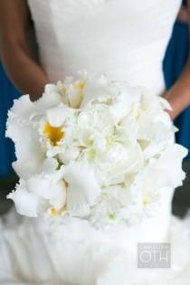 wedding photo - Inspired By: Sofia Vergara's Glamorous White Orchid Bouquet
