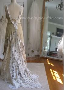 wedding photo - Leather And Antique Lace Wedding Dress