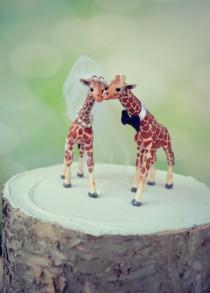 wedding photo - Giraffe-woodlands-wedding cake topper-giraffe-wedding-just married-bride and groom-cake topper-custom-jungle-zoo-safari