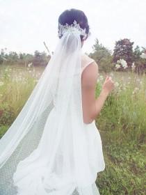 wedding photo - Wedding veil, Dotted Veil, Bridal Veil, Swiss Dot Veil --EMILY
