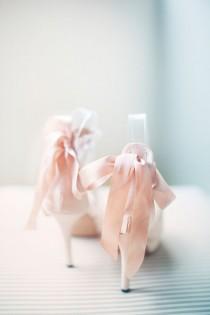 wedding photo - Pantone 2016: Rose Quartz   Serenity Wedding Inspiration