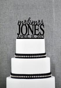 wedding photo - Modern Last Name Wedding Cake Topper with Date, Unique Personalized Wedding Cake Topper, Elegant Mr and Mrs Wedding Cake Topper- (S013)