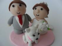 wedding photo - wedding cake topper with dog