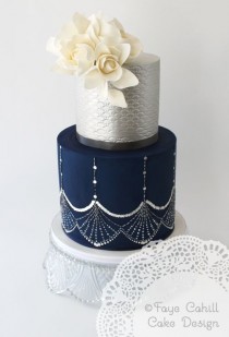 wedding photo - Faye Cahill Cake Design