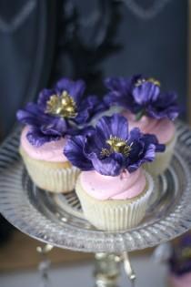 wedding photo - Purple Peony Wedding Cake And Cupcake Favours