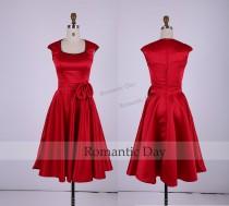 wedding photo - Elegant Red A-Line Satin Bridesmaid Dress/Mother of the Bride Dresses/short prom dress party/plus size dress 0322