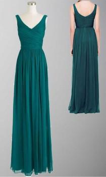 wedding photo -  Long Chiffon Rich Peacock Bridesmaid Dresses KSP177 [KSP177] - £92.00 : Cheap Prom Dresses Uk, Bridesmaid Dresses, 2014 Prom & Evening Dresses, Look for cheap elegant prom dresses 2014, cocktail gowns, or dresses for special occasions? kissprom.co.uk offe