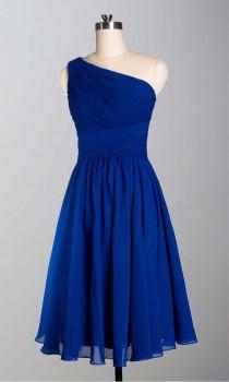 wedding photo -  One Shoulder Simple Slim Short Blue Bridesmaid Dresses KSP308 [KSP308] - £83.00 : Cheap Prom Dresses Uk, Bridesmaid Dresses, 2014 Prom & Evening Dresses, Look for cheap elegant prom dresses 2014, cocktail gowns, or dresses for special occasions? kissprom.