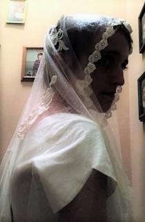 wedding photo - Ivory  Lace Venise Lace Bridal Veil Grace Kelly Veil Hand Sewn  Appliqued Veil Chapel Veil Briidal Purse Shoe Clips