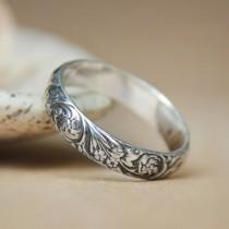 wedding photo - Narrow Wildflowers Wedding Band in Sterling - Silver Florentine-styled Floral Pattern Band - Spring Flower Commitment Ring or Promise Ring