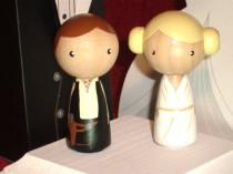 wedding photo - Kokeshi Star Wars Wedding Cake Topper Kokeshi Princess Leia and Han Solo Peg Doll