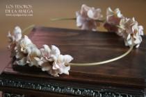 wedding photo - floral crown - floral headpiece - wedding circlet - bridal headpiece