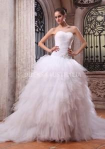 wedding photo -  Buy Australia Delicated Beaded Work Side White Organza & Tulle Puff Skirt Ball Gown Wedding Dresses Gowns 7883 at AU$314.18 - Dress4Australia.com.au