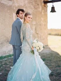wedding photo - Modern Greek Goddess Wedding Inspiration 