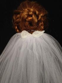 wedding photo - White Waterfall  Medium Lenght Elegant Wedding Veil With Beaded Lace