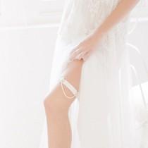 wedding photo - Iva wedding garter / ivory