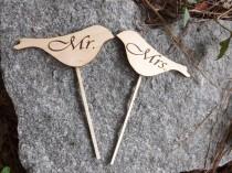 wedding photo - Love Bird Shaped Rustic Wood Cake Toppers, Wedding Favors, Rustic Wedding, Vintage Cake Toppers, Personalized