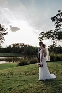 wedding photo - Tips to Avoid Stress on Your Wedding Day - The Broke-Ass Bride: Bad-Ass Inspiration on a Broke-Ass Budget