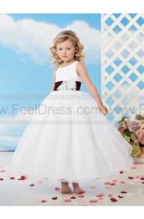 wedding photo -  Sweet Beginnings By Jordan Flower Girl Dress Style L511