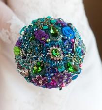 wedding photo - Gold and Green Peacock Wedding brooch bouquet."Tales of Maharajah" Blue, Magenta, Emerald wedding bouquet. Bridal broach bouquet,Ruby Blooms