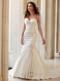 wedding photo -  Embellishment Sweetheart Neckline Asymmetrical Ruched Fit and Flare Wedding Dresses - LightIndreaming.com