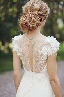 wedding photo -  Stunning Deep V-neck Cap Sleeves Chiffon Sweep Train Vintage Wedding Dresses