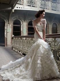 wedding photo -  Rococo Inspired Sweetheart Wedding Dress with Pleated Lace Net Godets Skirt