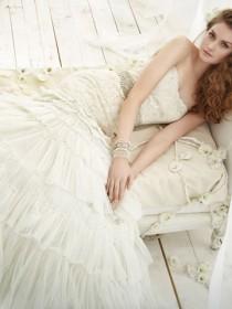 wedding photo -  Alencon Lace Strapless Slimming Wedding Dress with Layered Pleated English Net Skirt