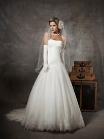wedding photo -  Designer Ivory A-line Wedding Dress with Strapless Soft Sweetheart Neckline