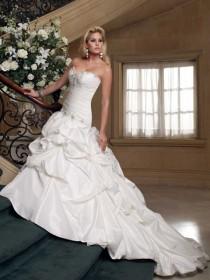 wedding photo -  Strapless Taffeta Sweetheart Ball Gown Wedding Dress with Full Pick-up Skirt